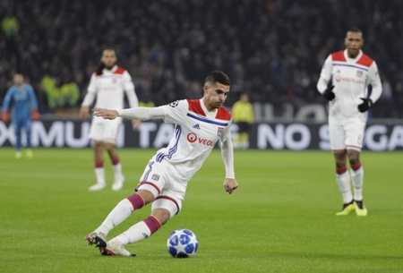 舞台上焕发 舞台上焕发